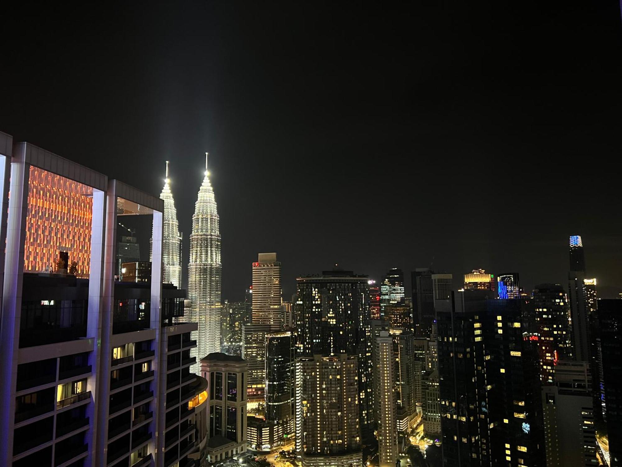 De Sky Platinum Suites Klcc Куала-Лумпур Экстерьер фото