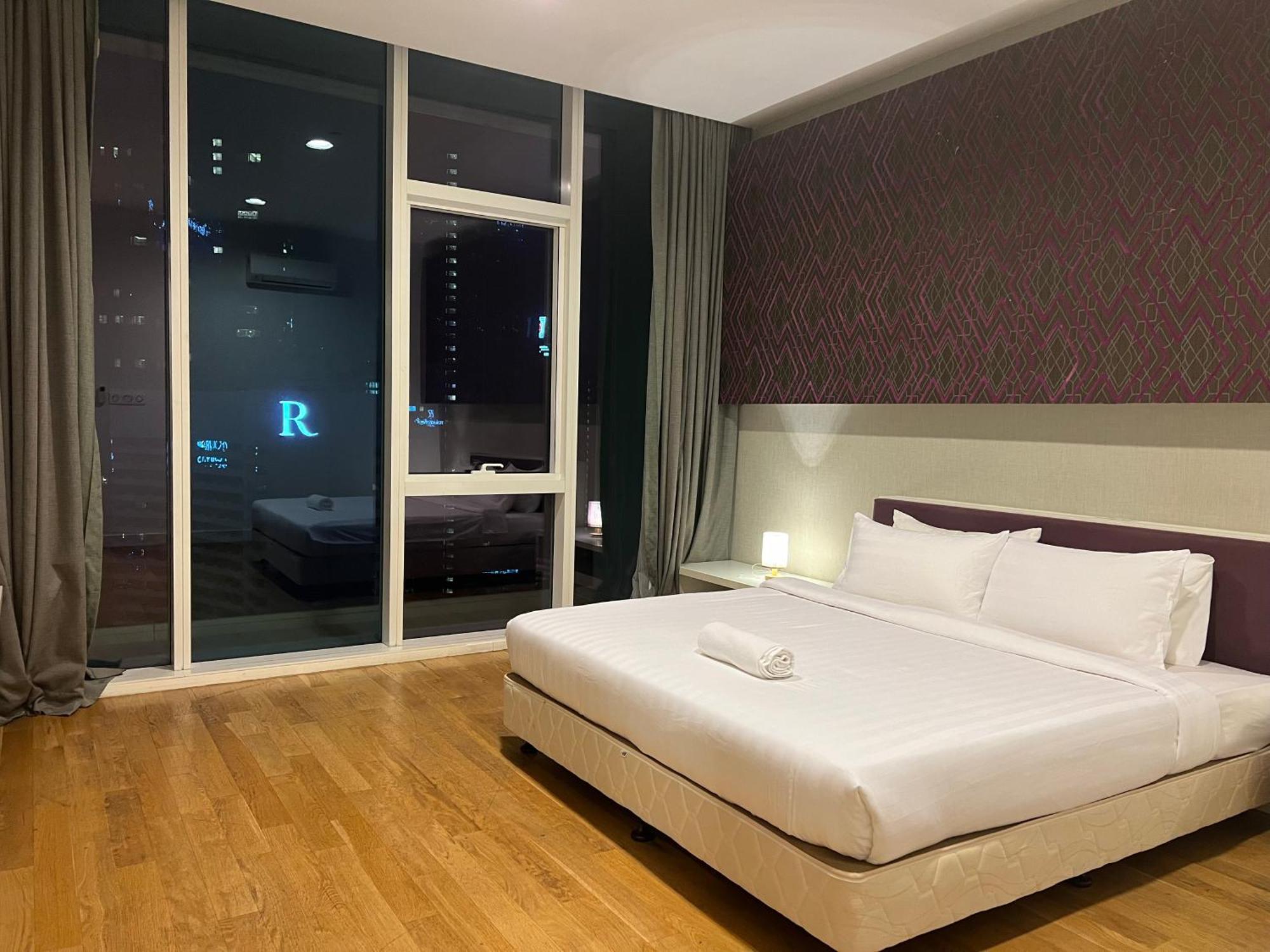 De Sky Platinum Suites Klcc Куала-Лумпур Экстерьер фото